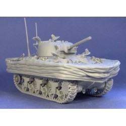 351236 Sherman DD M4A1 "Small Hatch" with lowered screen