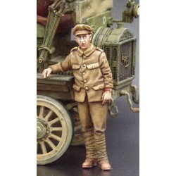 357003 WWI soldier leaning